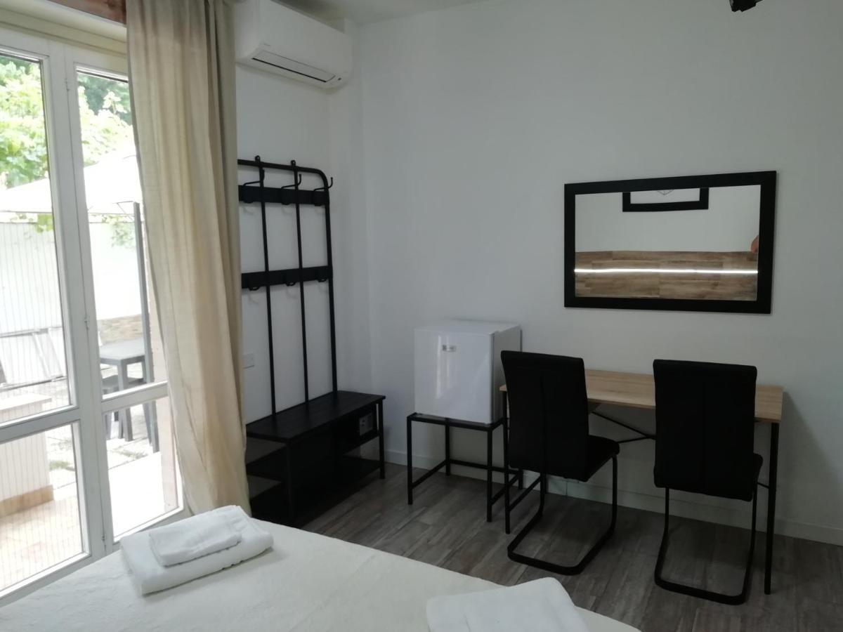 B&B Giordano Porto SantʼElpidio Esterno foto